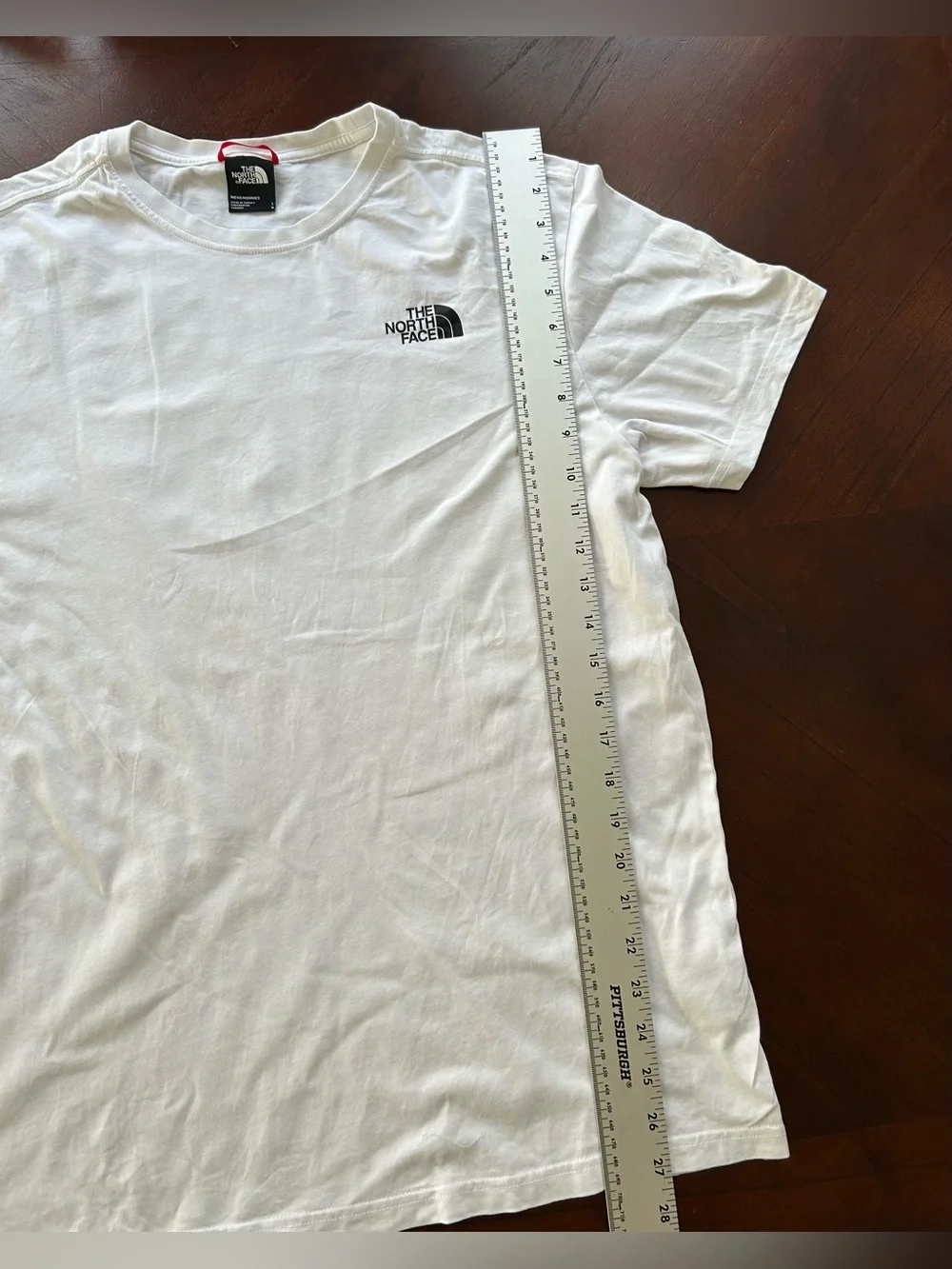 The North Face White Short Sleeve Logo Crew Tee size L